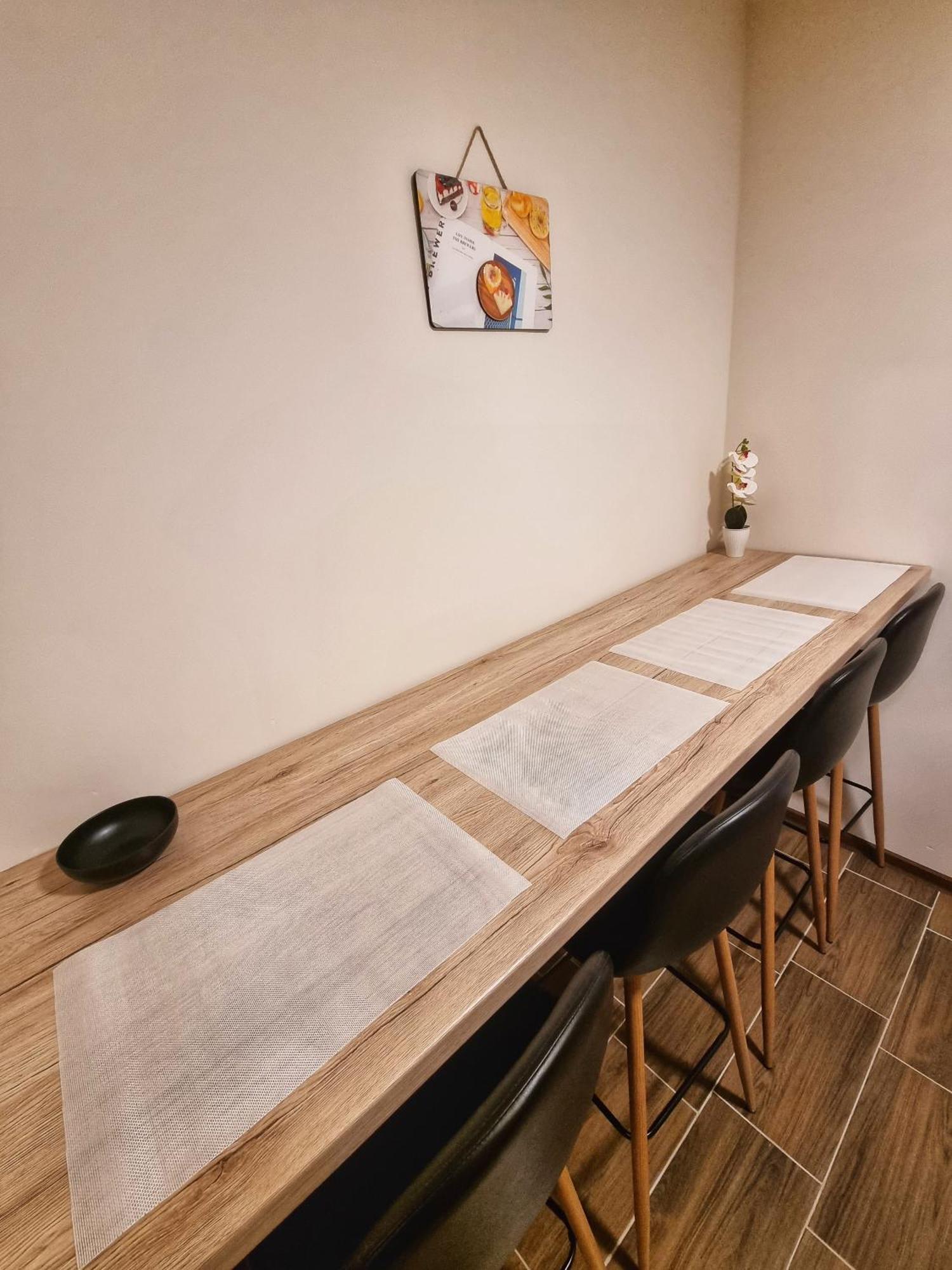 Dorce Apartmani Horgos Eksteriør billede